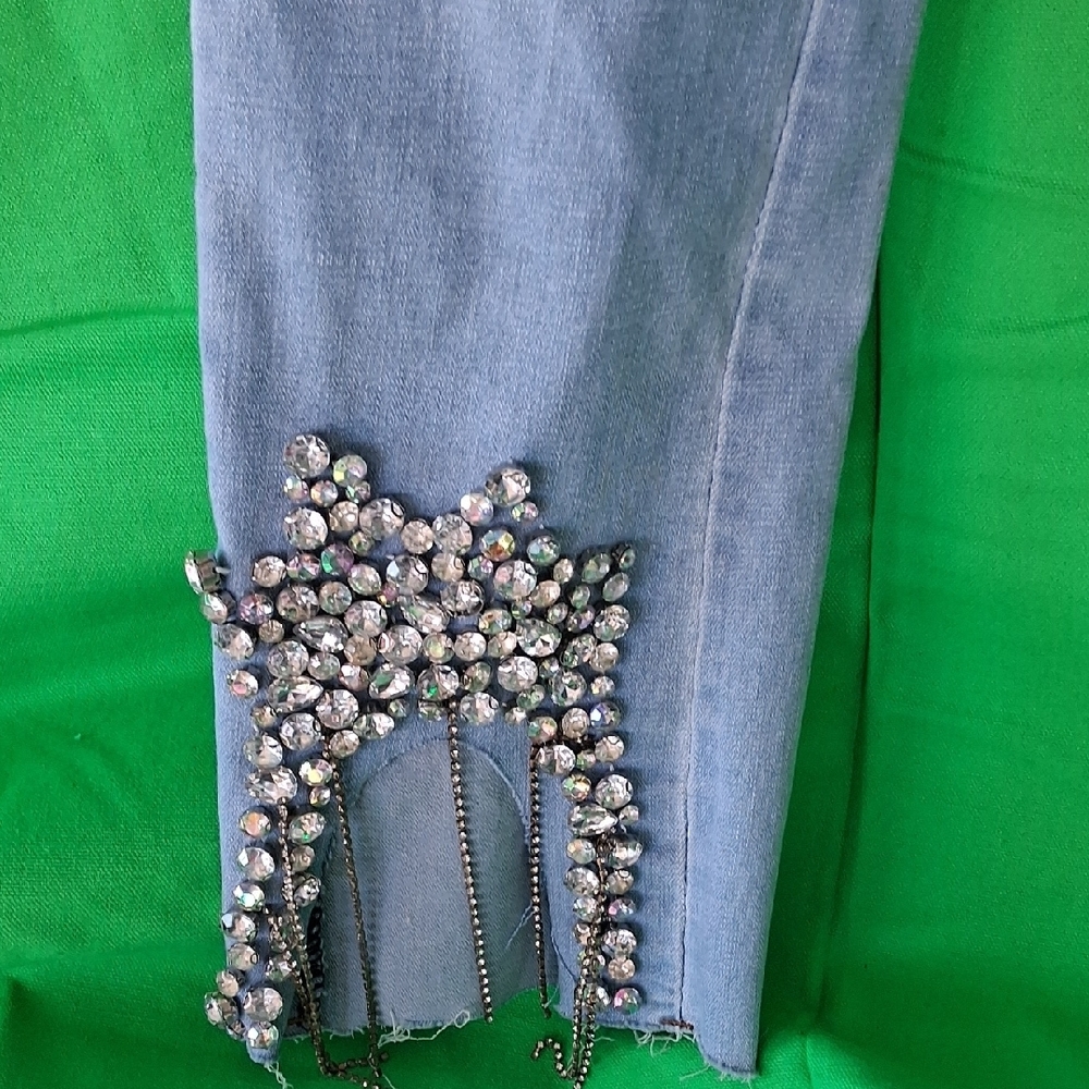 Jolie Light Blue Cropped Jeans with Rhinestone Hem - Picture 4 of 7